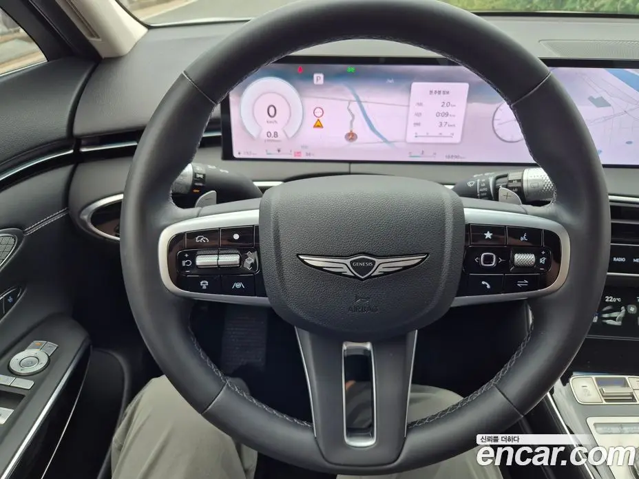 Genesis GV70 2024 2.5 автомат (гидро), фото 12