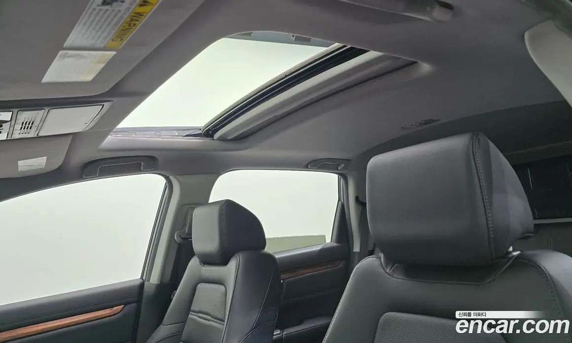 Honda CR-V 2017 1.5 автомат (гидро), фото 17