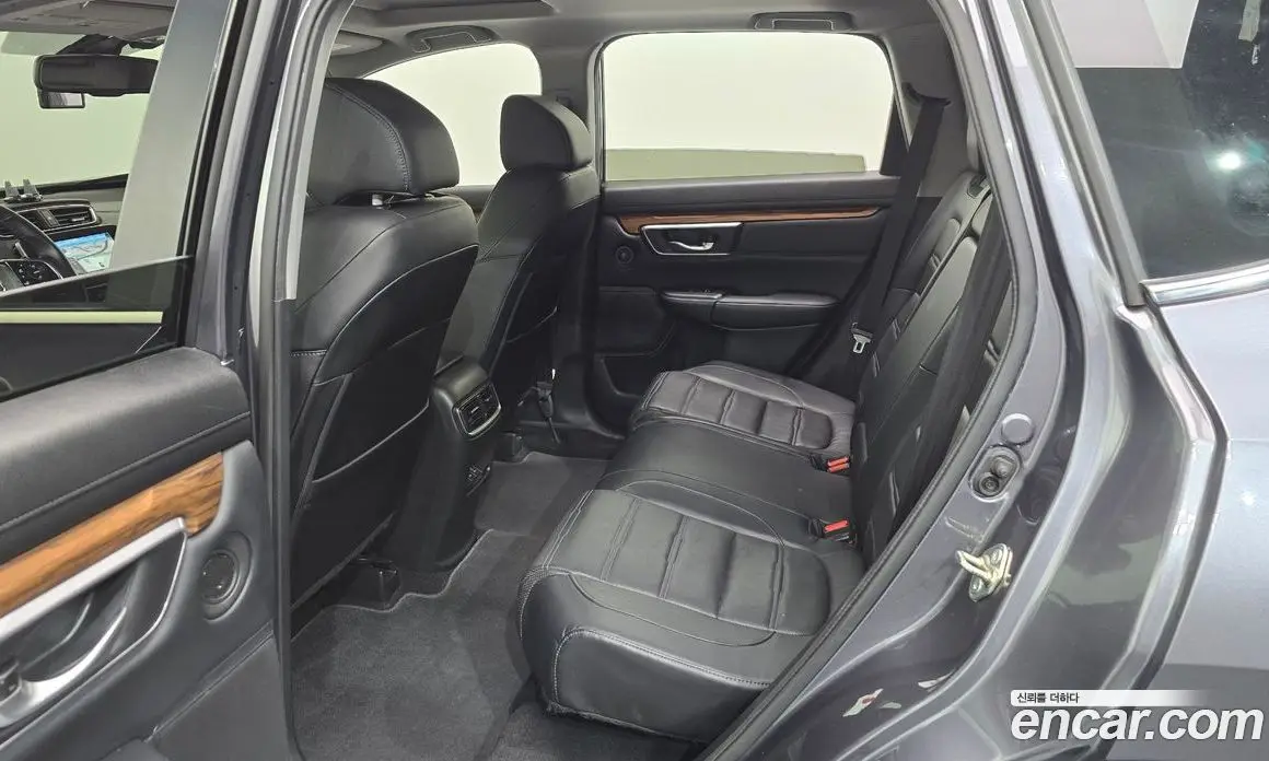 Honda CR-V 2017 1.5 автомат (гидро), фото 20