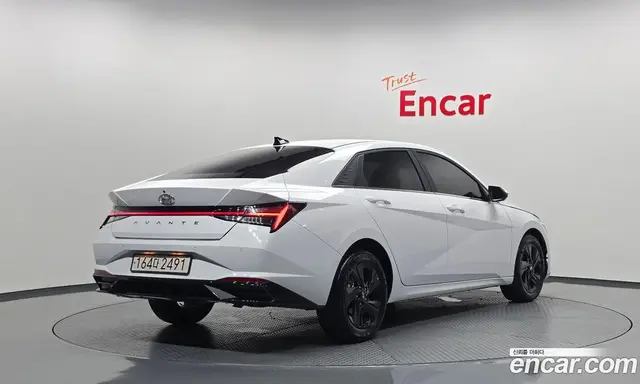 Hyundai Avante 2022 1.6 автомат (гидро), миниатюра 2 Hyundai Avante 2022 1.6 автомат (гидро), миниатюра 2