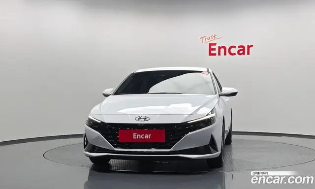 Hyundai Avante 2022 1.6 автомат (гидро), миниатюра 3 Hyundai Avante 2022 1.6 автомат (гидро), миниатюра 3