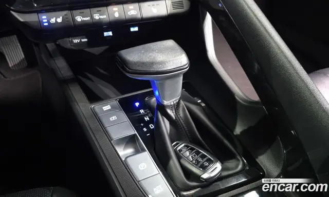 Hyundai Avante 2022 1.6 автомат (гидро), миниатюра 9