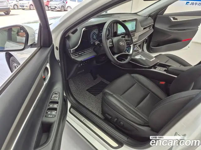 Hyundai Grandeur 2022 2.5 автомат (гидро), миниатюра 8