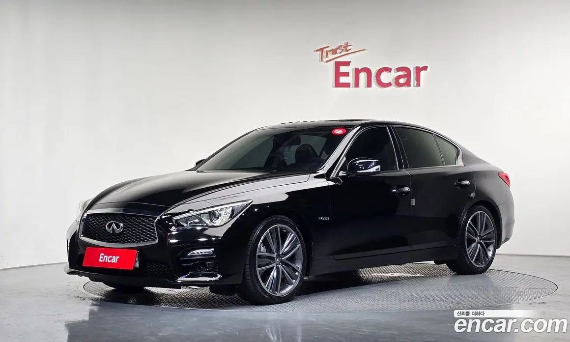 Infiniti Q50 2016 3.5 автомат (гидро), фото 1 Infiniti Q50 2016 3.5 автомат (гидро), фото 1