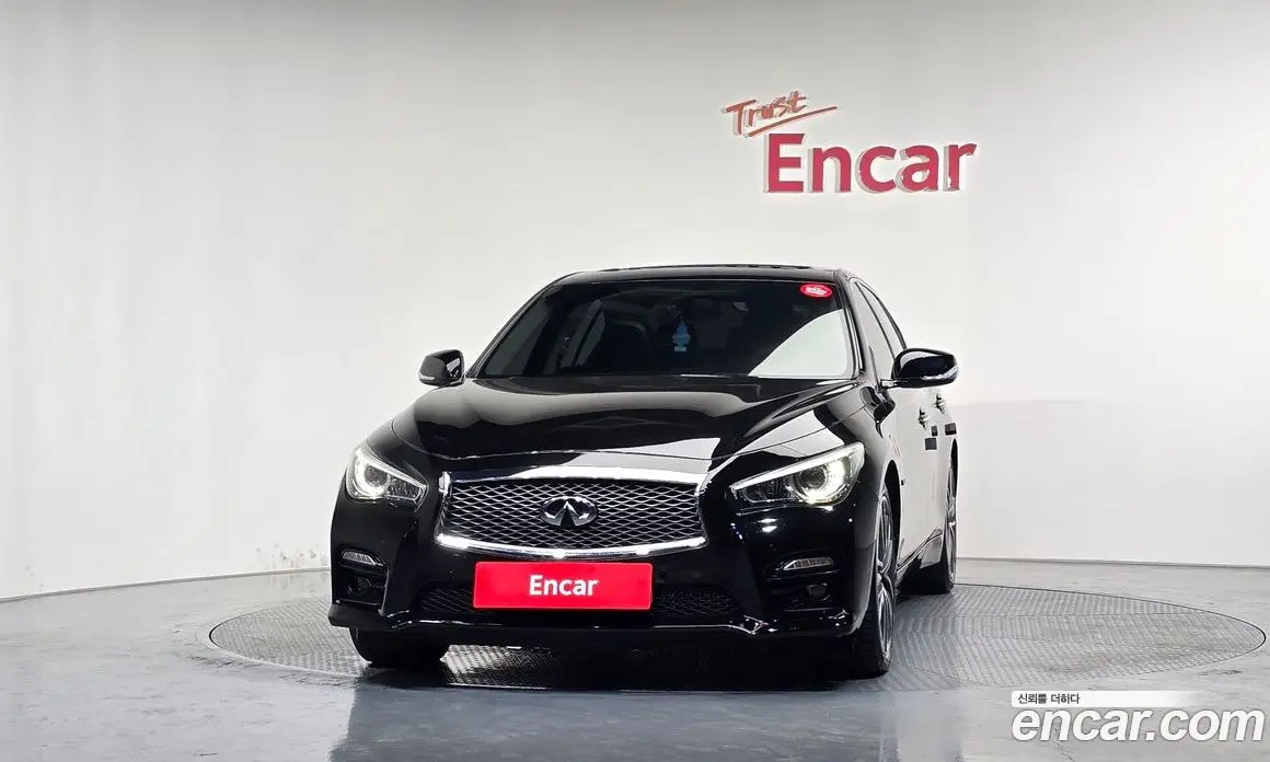 Infiniti Q50 2016 3.5 автомат (гидро), фото 3 Infiniti Q50 2016 3.5 автомат (гидро), фото 3