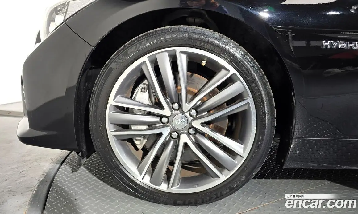 Infiniti Q50 2016 3.5 автомат (гидро), фото 5 Infiniti Q50 2016 3.5 автомат (гидро), фото 5