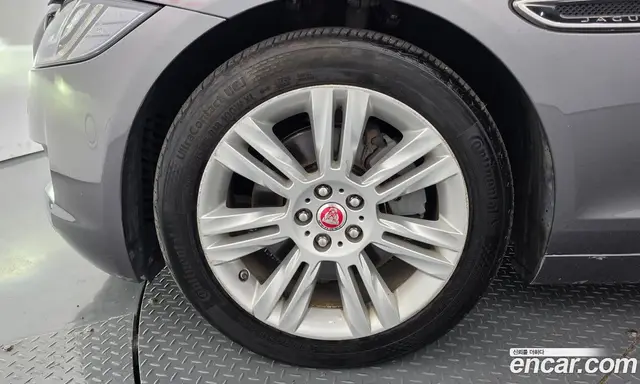 Jaguar XF 2017 2.0 автомат (гидро), миниатюра 5