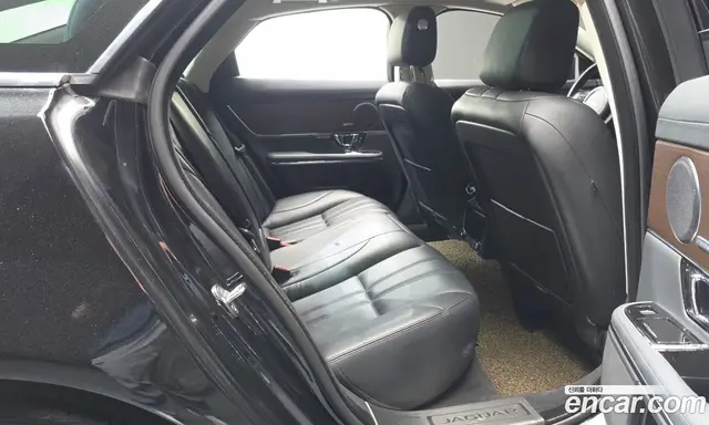 Jaguar XJ 2016 2.0 автомат (гидро), миниатюра 12