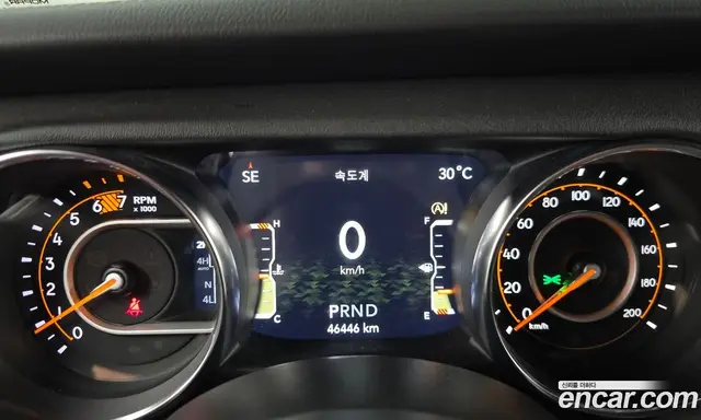 Jeep Wrangler 2021 2.0 автомат (гидро), миниатюра 8