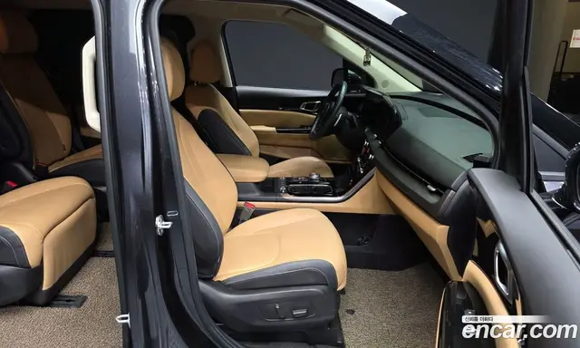 Kia Carnival 2022 3.5 автомат (гидро), миниатюра 11