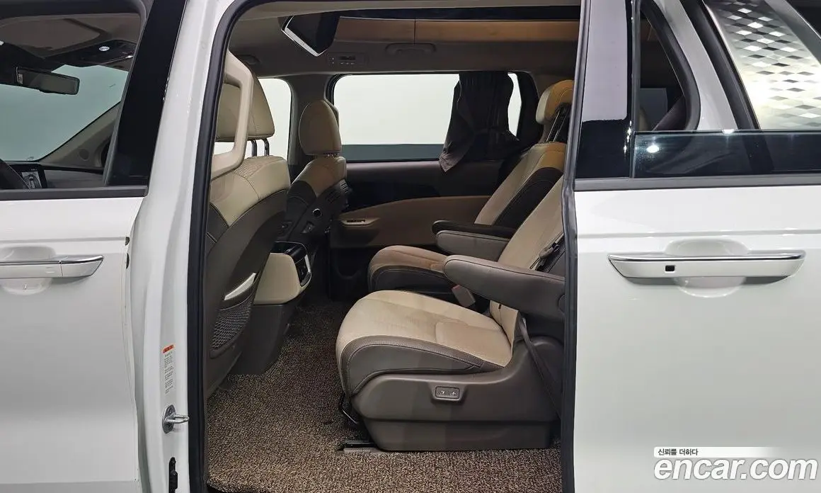Kia Carnival 2024 3.5 автомат (гидро), фото 11 Kia Carnival 2024 3.5 автомат (гидро), фото 11