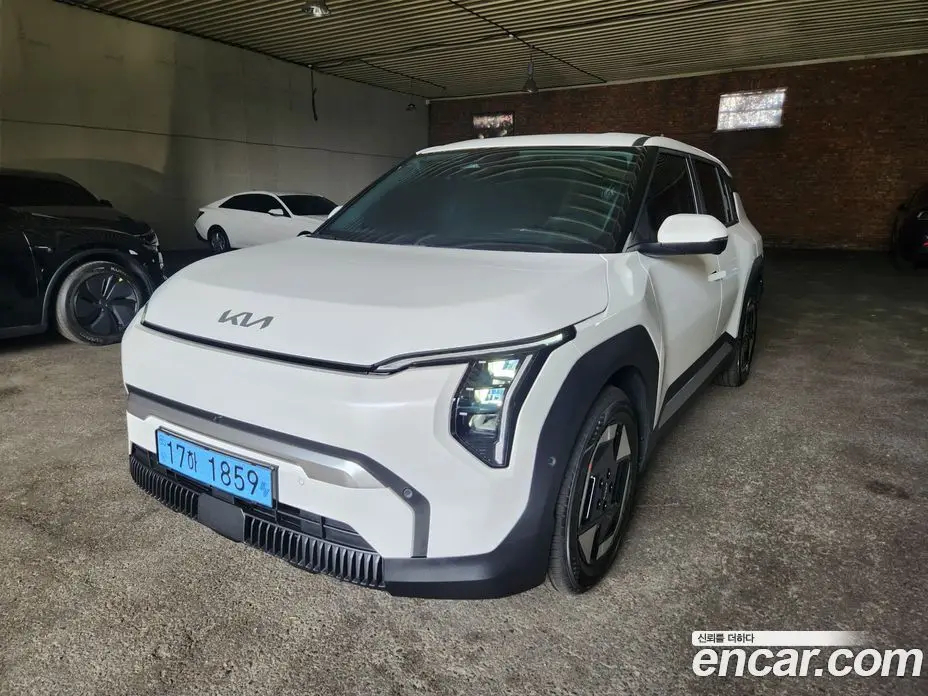 Kia EV3 2026 автомат (гидро), фото 1 Kia EV3 2026 автомат (гидро), фото 1