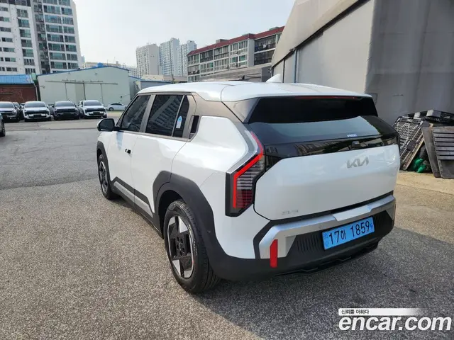 Kia EV3 2026 автомат (гидро), миниатюра 2 Kia EV3 2026 автомат (гидро), миниатюра 2