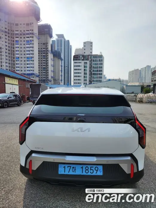 Kia EV3 2026 автомат (гидро), фото 3 Kia EV3 2026 автомат (гидро), фото 3