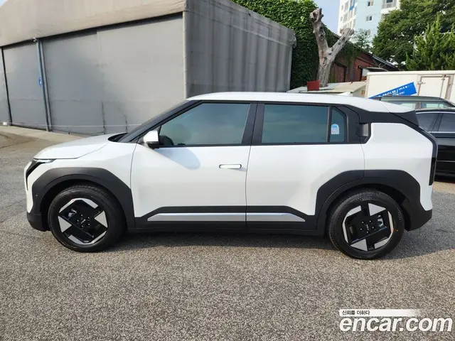 Kia EV3 2026 автомат (гидро), миниатюра 6 Kia EV3 2026 автомат (гидро), миниатюра 6