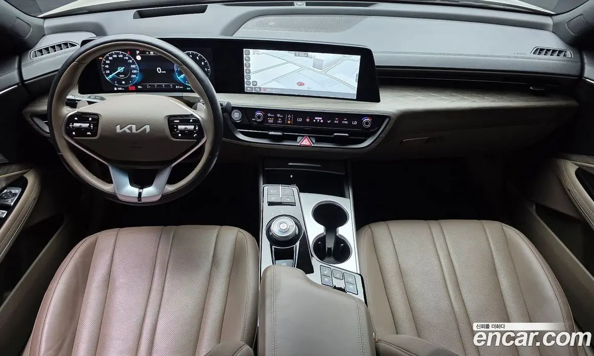 Kia K8 2023 2.5 автомат (гидро), фото 7 Kia K8 2023 2.5 автомат (гидро), фото 7