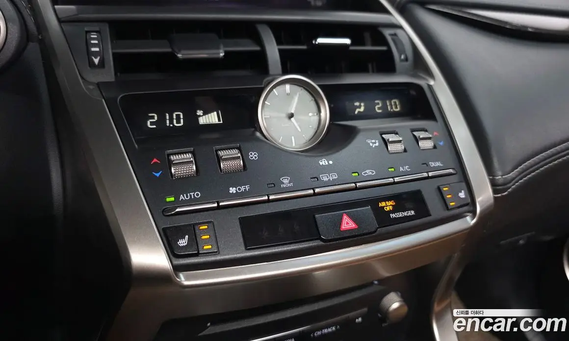 Lexus NX 2017 2.5 автомат (гидро), фото 17