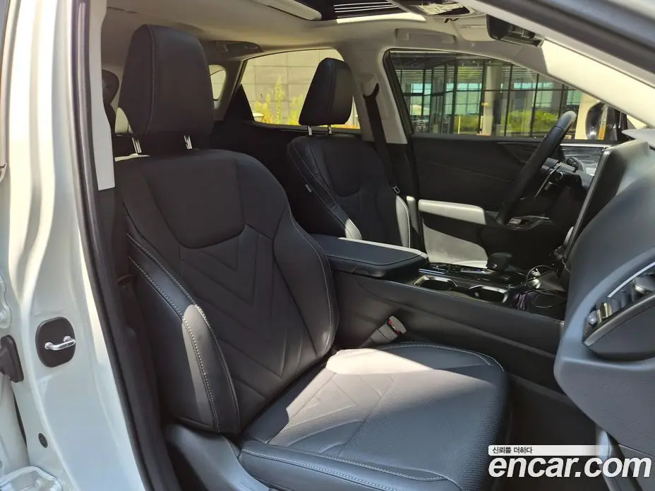 Lexus NX 2025 2.5 автомат (гидро), фото 14