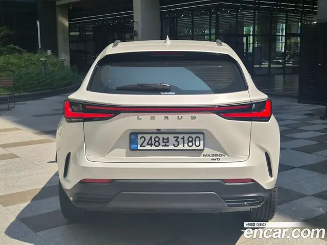 Lexus NX 2025 2.5 автомат (гидро), миниатюра 4