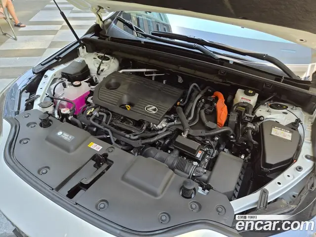 Lexus NX 2025 2.5 автомат (гидро), миниатюра 6