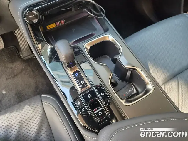 Lexus NX 2025 2.5 автомат (гидро), миниатюра 9