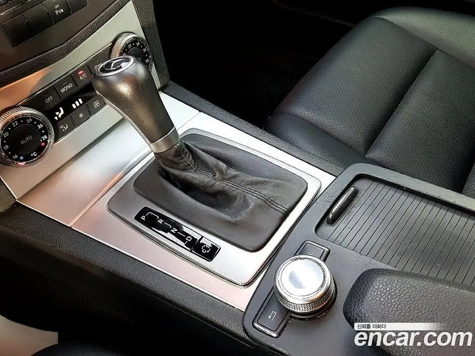 Mercedes-Benz C-Class 2010 2.1 автомат (гидро), фото 14
