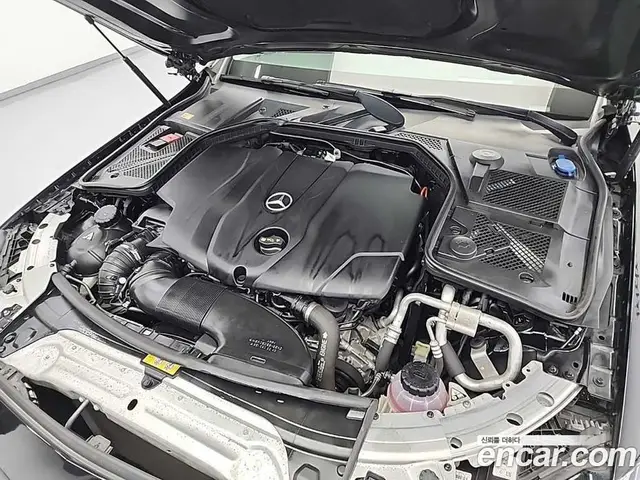 Mercedes-Benz C-Class 2015 2.1 автомат (гидро), миниатюра 5 Mercedes-Benz C-Class 2015 2.1 автомат (гидро), миниатюра 5