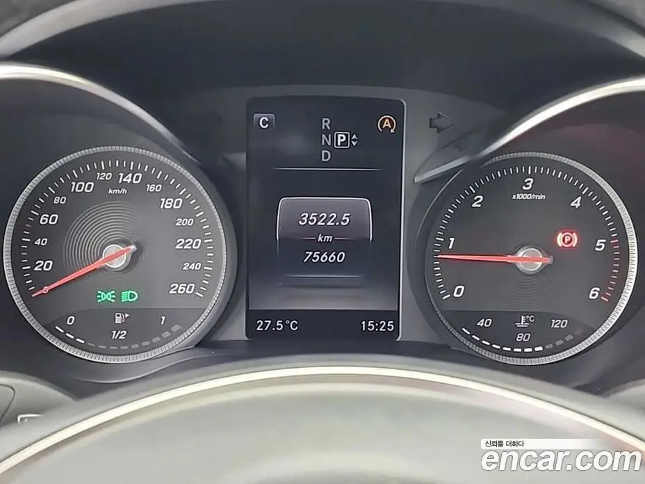Mercedes-Benz C-Class 2015 2.1 автомат (гидро), фото 6 Mercedes-Benz C-Class 2015 2.1 автомат (гидро), фото 6