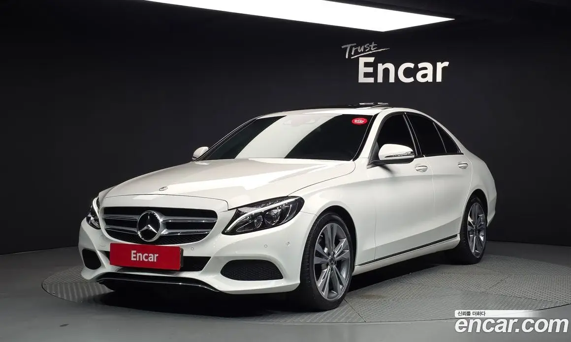 Mercedes-Benz C-Class 2017 2.1 автомат (гидро), фото 1 Mercedes-Benz C-Class 2017 2.1 автомат (гидро), фото 1