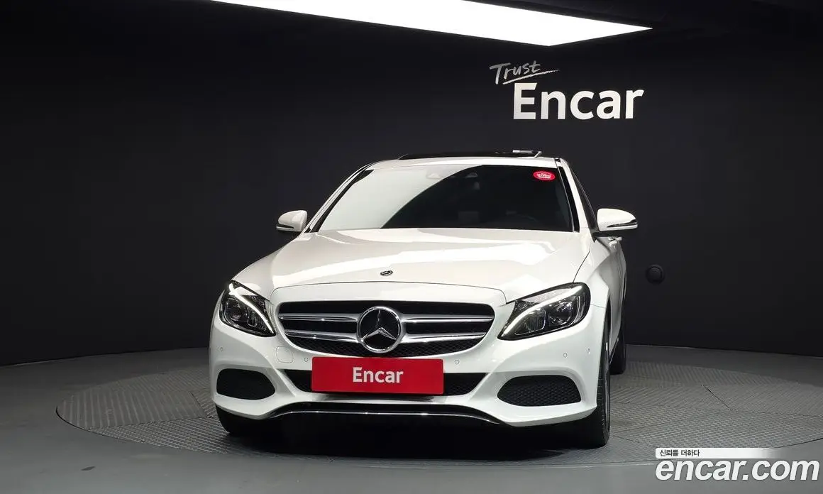Mercedes-Benz C-Class 2017 2.1 автомат (гидро), фото 3 Mercedes-Benz C-Class 2017 2.1 автомат (гидро), фото 3