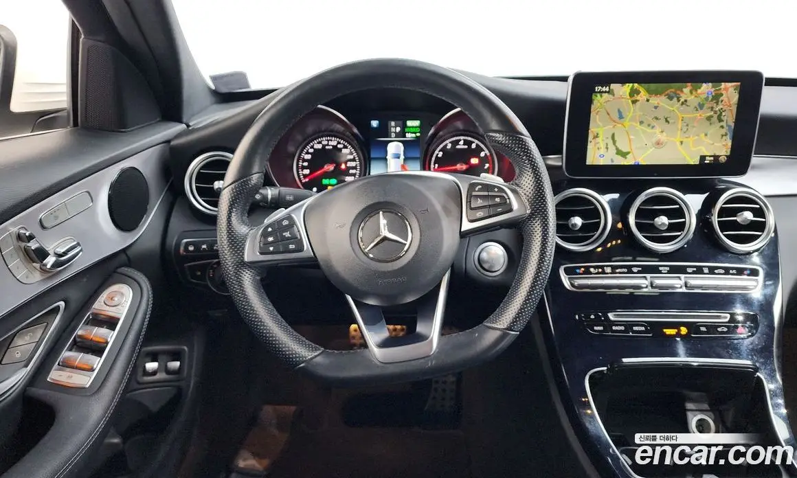 Mercedes-Benz C-Class 2018 2.0 автомат (гидро), фото 13 Mercedes-Benz C-Class 2018 2.0 автомат (гидро), фото 13