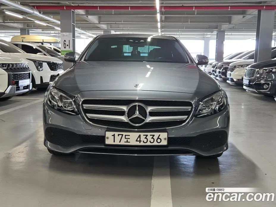 Mercedes-Benz E-Class 2017 1.9 автомат (гидро), фото 1 Mercedes-Benz E-Class 2017 1.9 автомат (гидро), фото 1