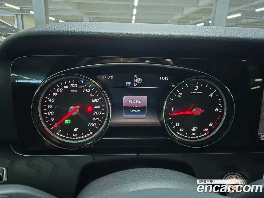 Mercedes-Benz E-Class 2017 1.9 автомат (гидро), фото 18 Mercedes-Benz E-Class 2017 1.9 автомат (гидро), фото 18