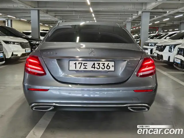 Mercedes-Benz E-Class 2017 1.9 автомат (гидро), миниатюра 4 Mercedes-Benz E-Class 2017 1.9 автомат (гидро), миниатюра 4