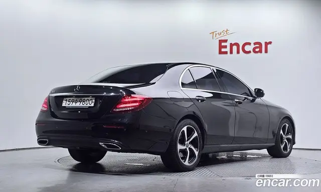 Mercedes-Benz E-Class 2020 2.0 автомат (гидро), миниатюра 2 Mercedes-Benz E-Class 2020 2.0 автомат (гидро), миниатюра 2