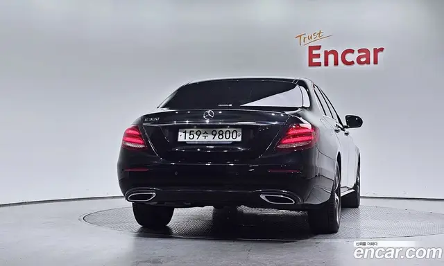 Mercedes-Benz E-Class 2020 2.0 автомат (гидро), миниатюра 4 Mercedes-Benz E-Class 2020 2.0 автомат (гидро), миниатюра 4
