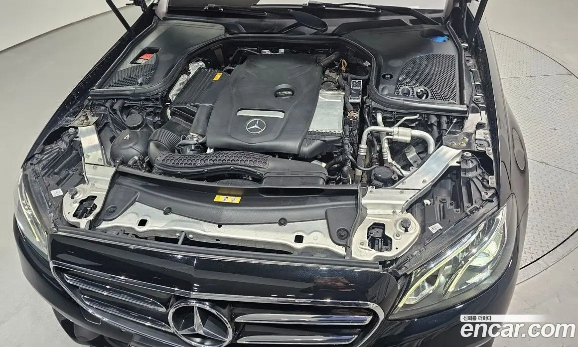 Mercedes-Benz E-Class 2020 2.0 автомат (гидро), фото 6 Mercedes-Benz E-Class 2020 2.0 автомат (гидро), фото 6