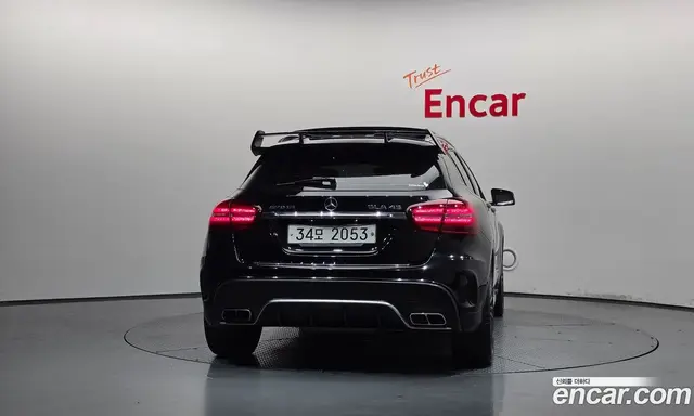 Mercedes-Benz GLA-Class 2019 2.0 автомат (гидро), миниатюра 4