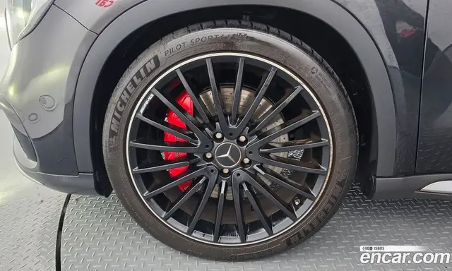 Mercedes-Benz GLA-Class 2019 2.0 автомат (гидро), миниатюра 5