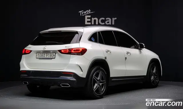 Mercedes-Benz GLA-Class 2020 2.0 автомат (гидро), миниатюра 2 Mercedes-Benz GLA-Class 2020 2.0 автомат (гидро), миниатюра 2