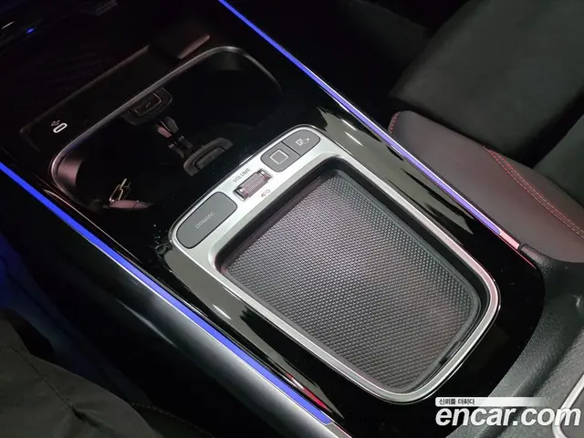 Mercedes-Benz GLA-Class 2025 2.0 автомат (гидро), миниатюра 9 Mercedes-Benz GLA-Class 2025 2.0 автомат (гидро), миниатюра 9