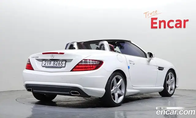 Mercedes-Benz SLK-Class 2016 2.0 автомат (гидро), миниатюра 2