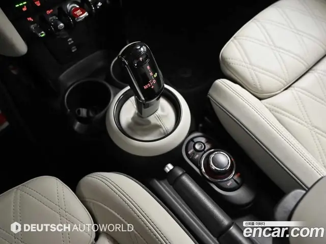 Mini Cooper 2022 2.0 автомат (гидро), миниатюра 9