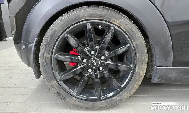 Mini Cooper Convertible 2016 2.0 автомат (гидро), миниатюра 5 Mini Cooper Convertible 2016 2.0 автомат (гидро), миниатюра 5