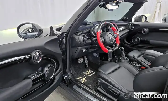 Mini Cooper Convertible 2016 2.0 автомат (гидро), миниатюра 10 Mini Cooper Convertible 2016 2.0 автомат (гидро), миниатюра 10