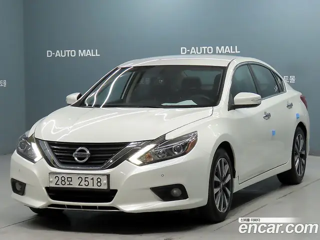Nissan Altima, 2017, 165 961 км
