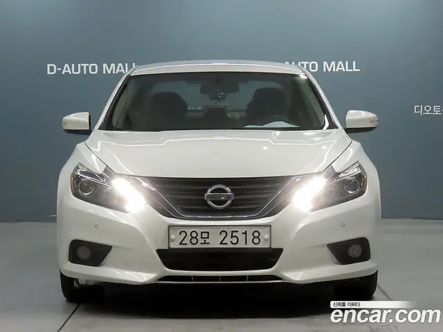 Nissan Altima 2017 2.5 автомат (гидро), миниатюра 2