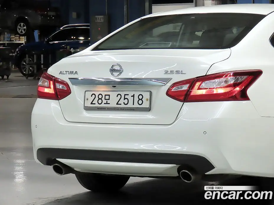 Nissan Altima 2017 2.5 автомат (гидро), фото 17