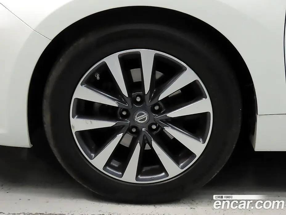 Nissan Altima 2017 2.5 автомат (гидро), фото 20