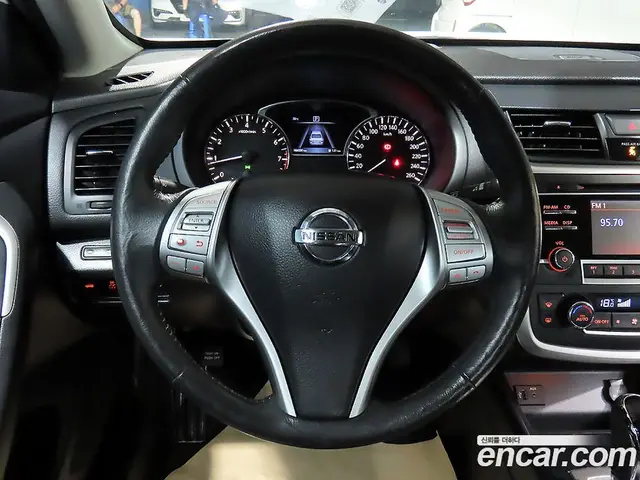 Nissan Altima 2017 2.5 автомат (гидро), миниатюра 10